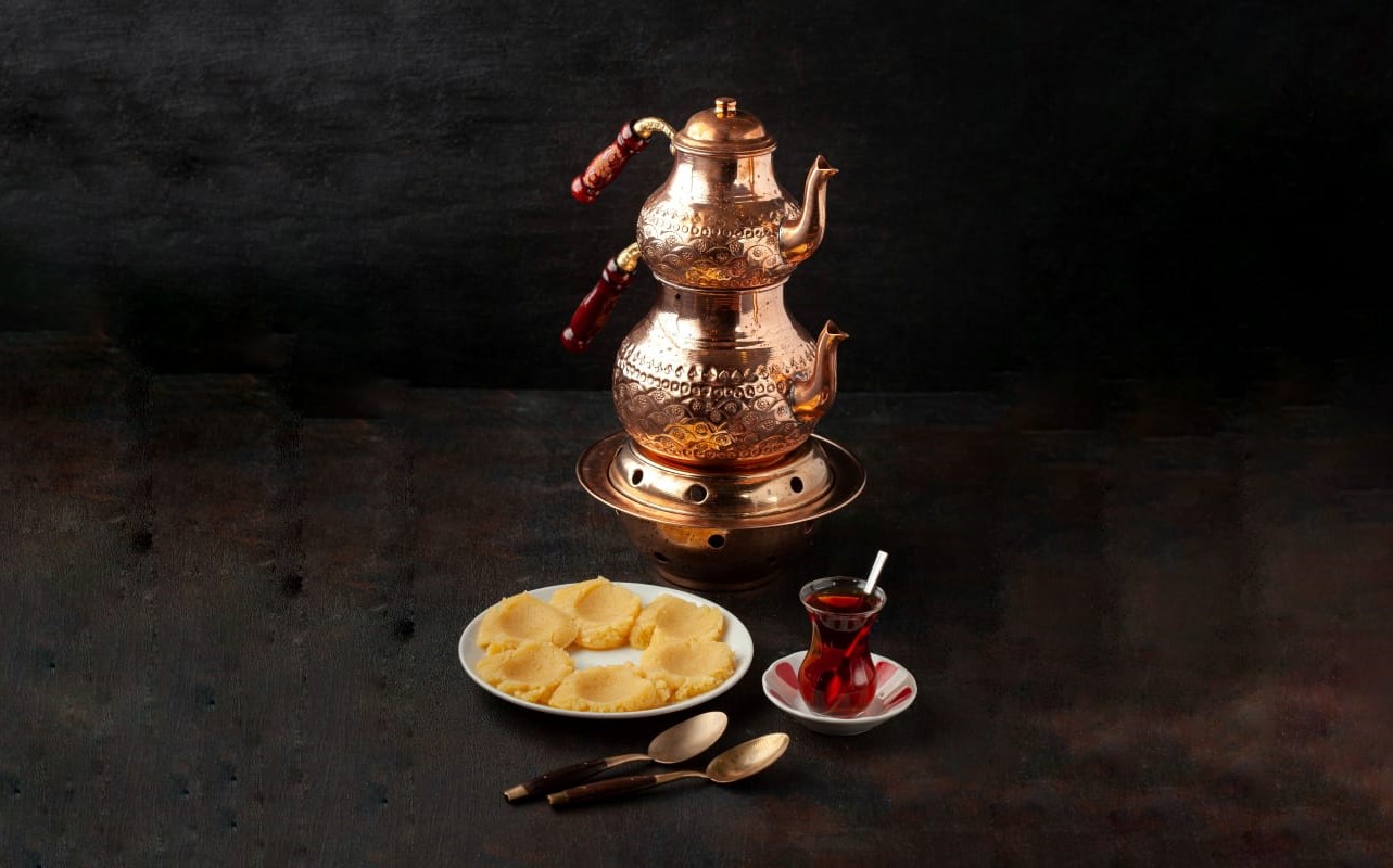 Semaver Çay ve Tatlı İkramımızdır